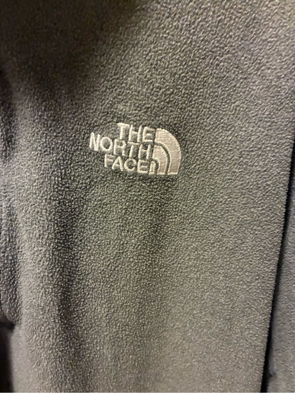 The North Face Men's Black pullover Fleece Jacket with Embroidered Logo size XL